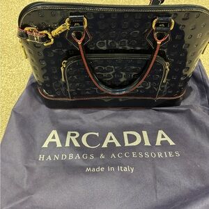 Arcadia Navy and Red Satchel